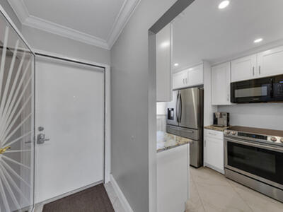 390 N Federal Highway, Deerfield Beach, FL 33441