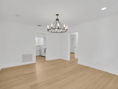 905 Sunset Road, Boynton Beach, FL 33435