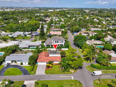 905 Sunset Road, Boynton Beach, FL 33435