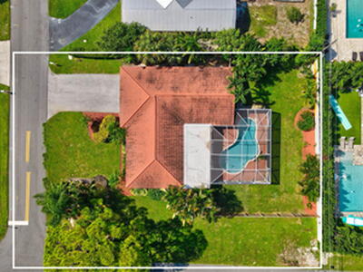 905 Sunset Road, Boynton Beach, FL 33435