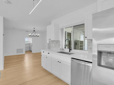 905 Sunset Road, Boynton Beach, FL 33435