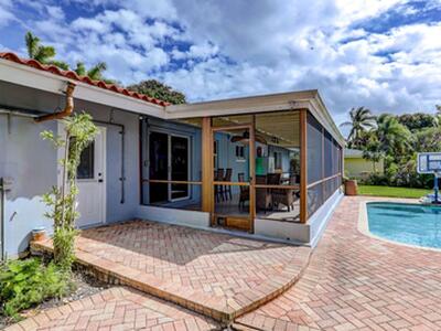 7115 Venetian Way, West Palm Beach, FL 33406