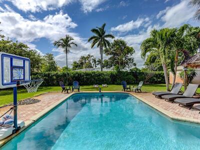 7115 Venetian Way, West Palm Beach, FL 33406