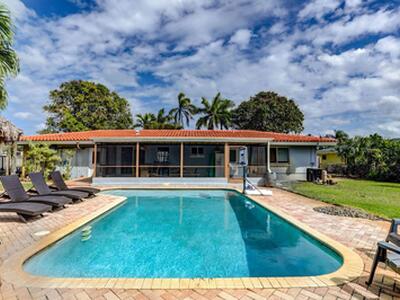 7115 Venetian Way, West Palm Beach, FL 33406