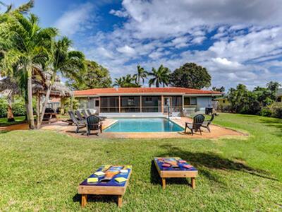 7115 Venetian Way, West Palm Beach, FL 33406