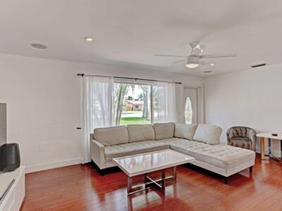 7115 Venetian Way, West Palm Beach, FL 33406