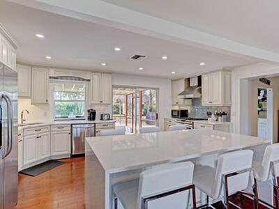 7115 Venetian Way, West Palm Beach, FL 33406