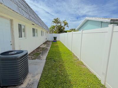 103 Laredo Lane, Boca Raton, FL 33487