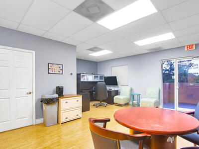 2771 Vista Parkway, West Palm Beach, FL 33411