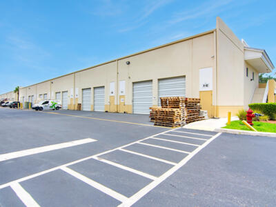 2771 Vista Parkway, West Palm Beach, FL 33411