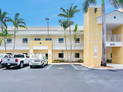 2771 Vista Parkway, West Palm Beach, FL 33411