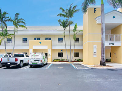 2771 Vista Parkway, West Palm Beach, FL 33411