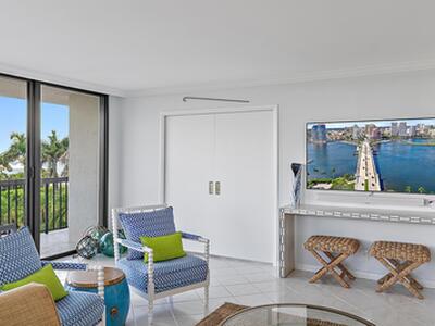 3390 S Ocean Boulevard, Palm Beach, FL 33480