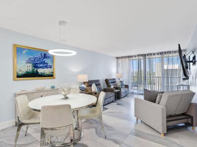 12 Royal Palm Way, Boca Raton, FL 33432