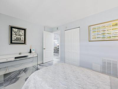 12 Royal Palm Way, Boca Raton, FL 33432