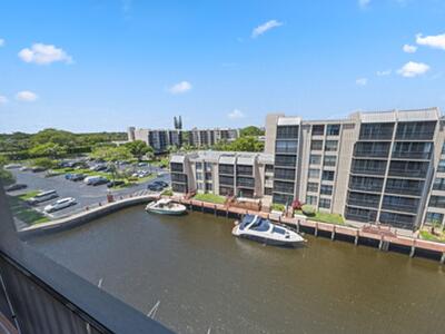 12 Royal Palm Way, Boca Raton, FL 33432