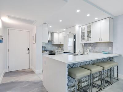 12 Royal Palm Way, Boca Raton, FL 33432