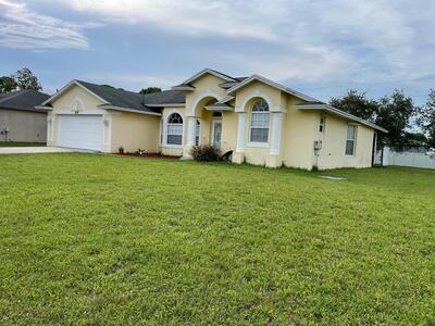601 SW Grove Avenue, Port Saint Lucie, FL 34983