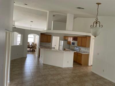 601 SW Grove Avenue, Port Saint Lucie, FL 34983