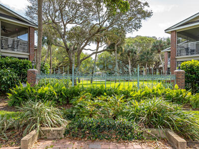 101 W Park Shores Circle, Indian River Shores, FL 32963