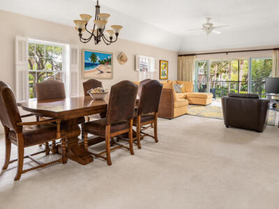 101 W Park Shores Circle, Indian River Shores, FL 32963