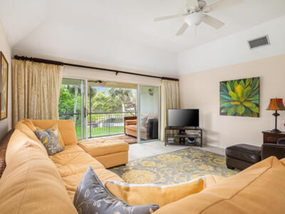 101 W Park Shores Circle, Indian River Shores, FL 32963