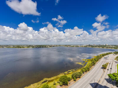 300 S Australian Avenue, West Palm Beach, FL 33401