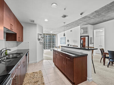 300 S Australian Avenue, West Palm Beach, FL 33401