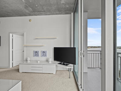 300 S Australian Avenue, West Palm Beach, FL 33401