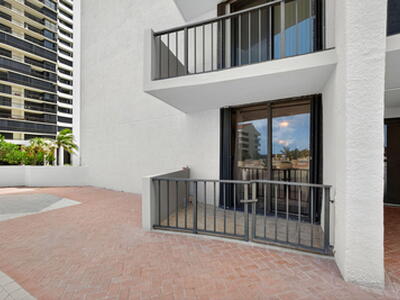 4200 N Ocean Drive, Singer Island, FL 33404