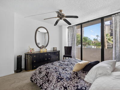 4200 N Ocean Drive, Singer Island, FL 33404