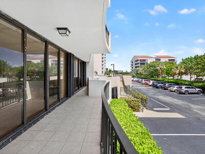 4200 N Ocean Drive, Singer Island, FL 33404