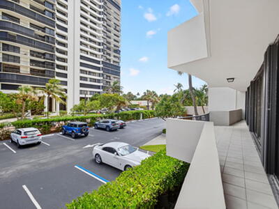 4200 N Ocean Drive, Singer Island, FL 33404