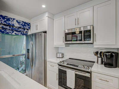 296 Cypress Point Drive, Palm Beach Gardens, FL 33418