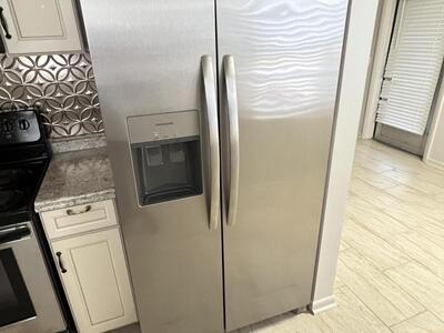 133 Sheffield F, West Palm Beach, FL 33417