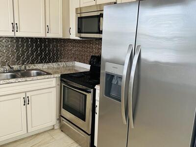 133 Sheffield F, West Palm Beach, FL 33417