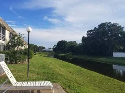 10789 N Military Trail N