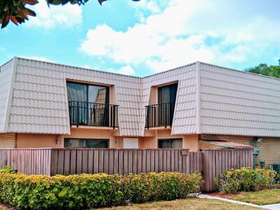 6221 62nd Way, West Palm Beach, FL 33409