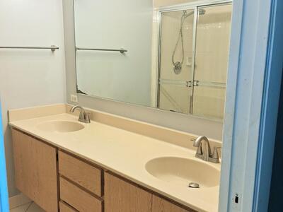 6221 62nd Way, West Palm Beach, FL 33409