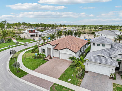 13621 Le Christine Drive, Palm Beach Gardens, FL 33412