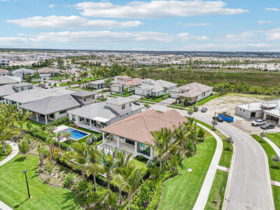 13621 Le Christine Drive, Palm Beach Gardens, FL 33412