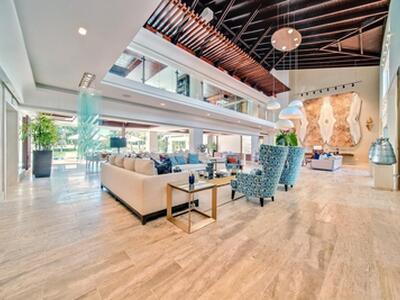 14 00, Casa de Campo, DR 22000