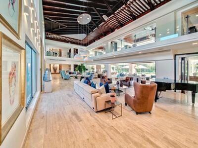 14 00, Casa de Campo, DR 22000