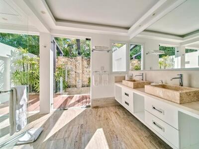 14 00, Casa de Campo, DR 22000