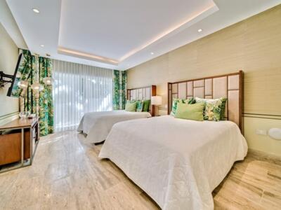 14 00, Casa de Campo, DR 22000