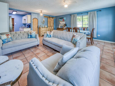 622 10th Avenue N, Lake Worth Beach, FL 33460