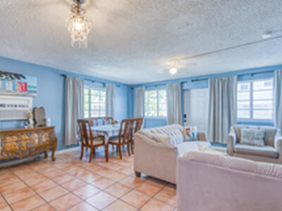 622 10th Avenue N, Lake Worth Beach, FL 33460