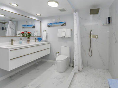 5540 N Ocean Drive N, Riviera Beach, FL 33404