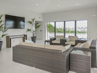 5540 N Ocean Drive N, Riviera Beach, FL 33404