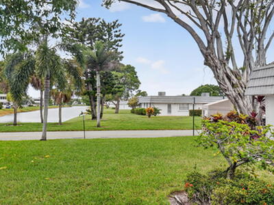 94 Valencia D, Delray Beach, FL 33446